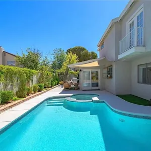 3br Desert Oasis: King Bd W/pool Holiday home